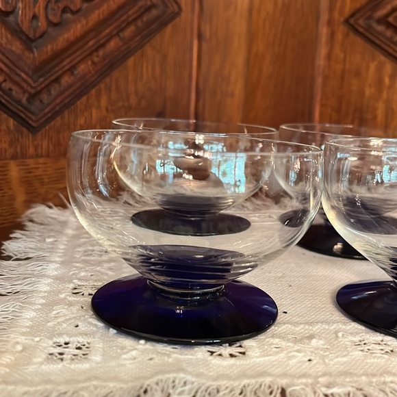 Vintage Weston, cobalt blue footed glass parfait dessert six piece set - Picture 3 of 6